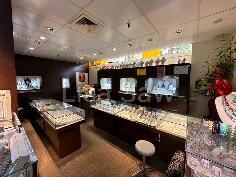 Mall Shop for Rent in  Orchard Towers - Image 1